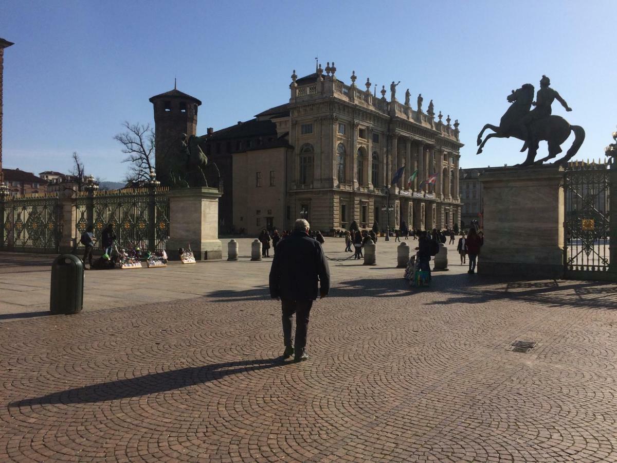 Porta Palatina Acomodação com café da manhã Turim Exterior foto